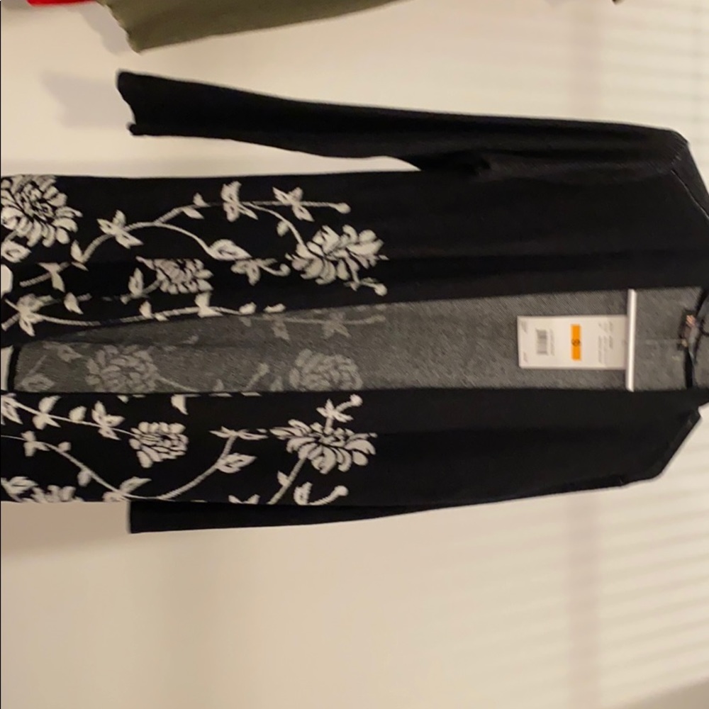 Brand new sweater
